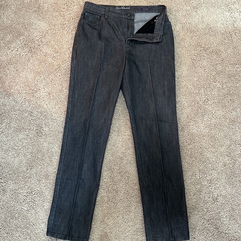 Gloria Vanderbilt Ladies Amanda Jeans - Studded Accent on Back Pockets